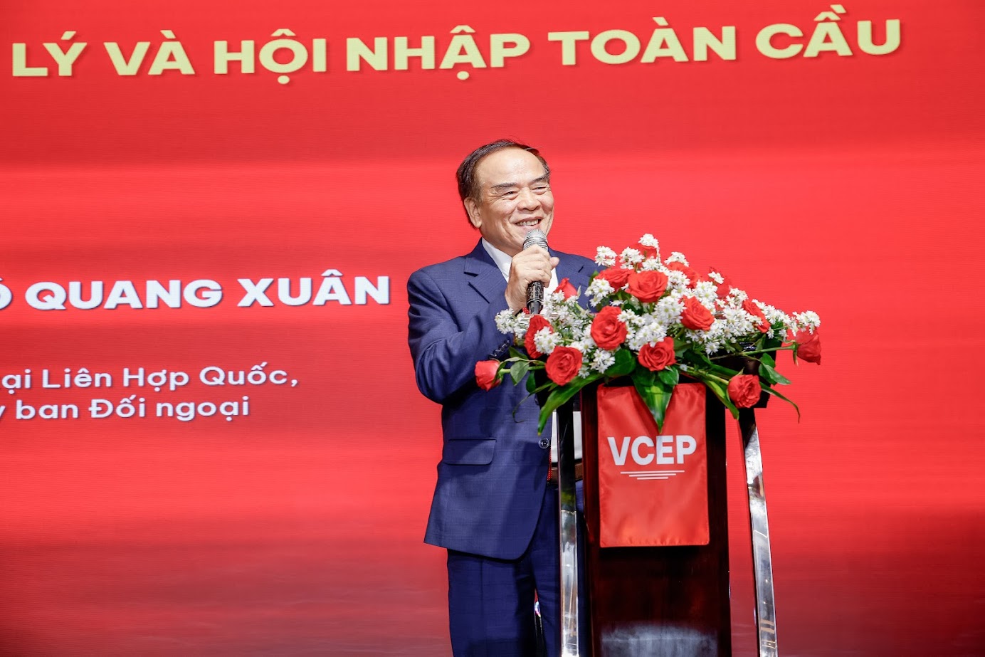 Tiến sĩ, Đại sứ Ngô Quang Xuân – Nguyên Trưởng Phái đoàn Thường trực Việt Nam tại Liên Hợp Quốc, Nguyên Phó Chủ nhiệm Ủy ban Đối ngoại của Quốc hội phát biểu.